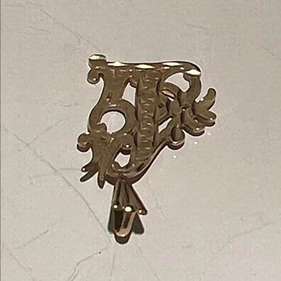 👩💐 ENGRAVED “#1 MOM” STAMPED AM 14 K GOLD MOTHER’S DAY PENDANT FOR NECKLACES - Picture 10 of 13